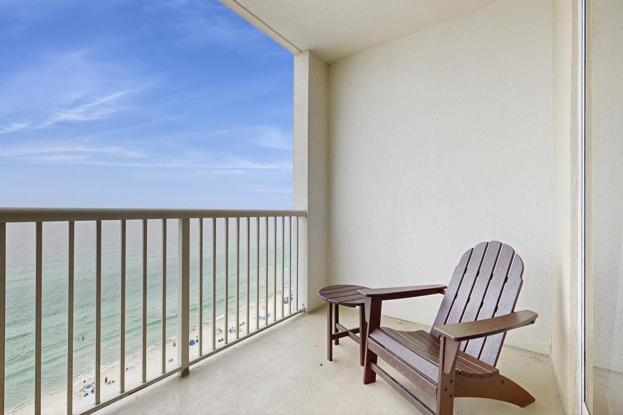 Majestic Beach Resort III Panama City Beach Exterior photo